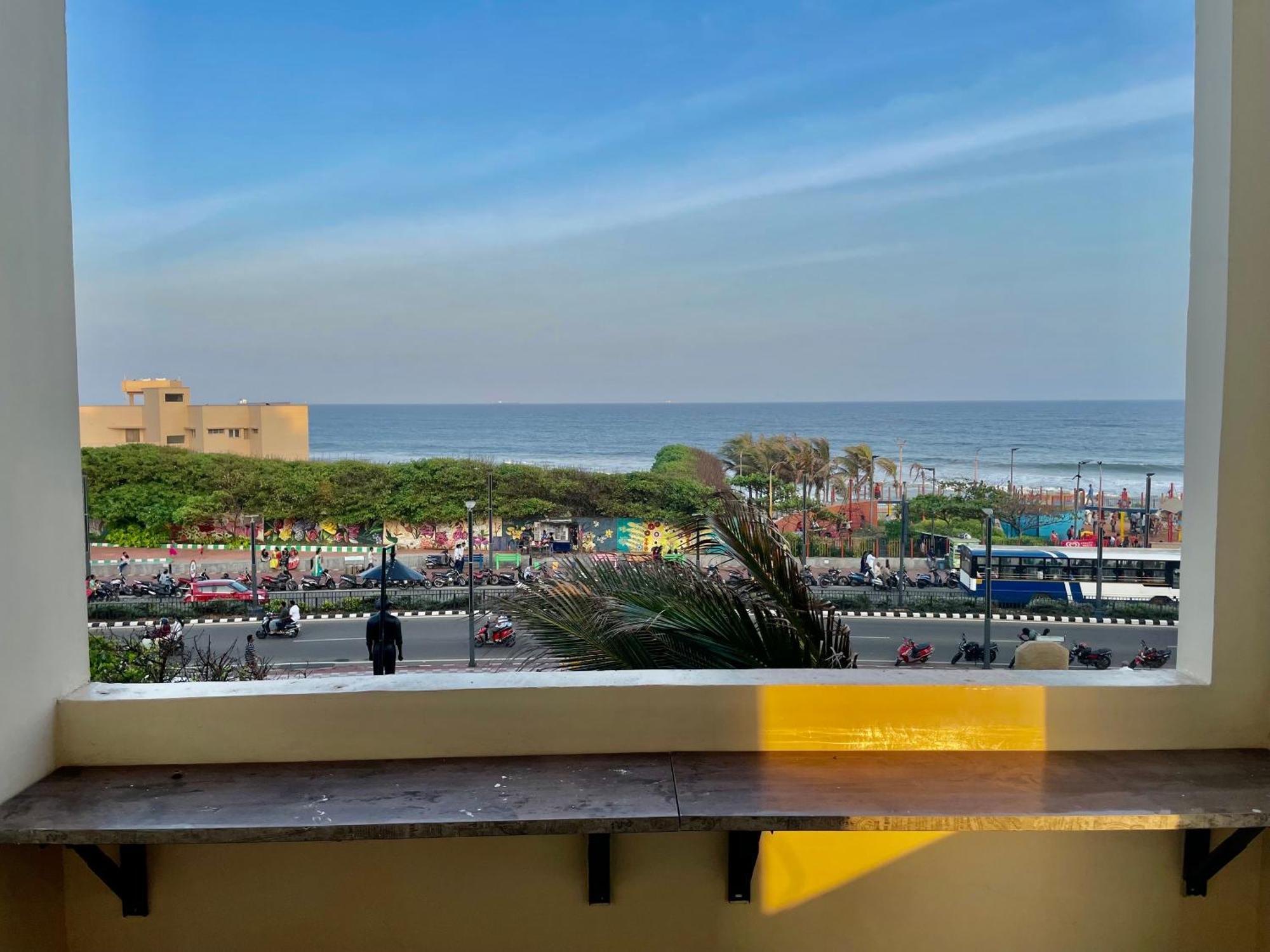 Appartement Ocean'S Edge à Visakhapatnam Extérieur photo