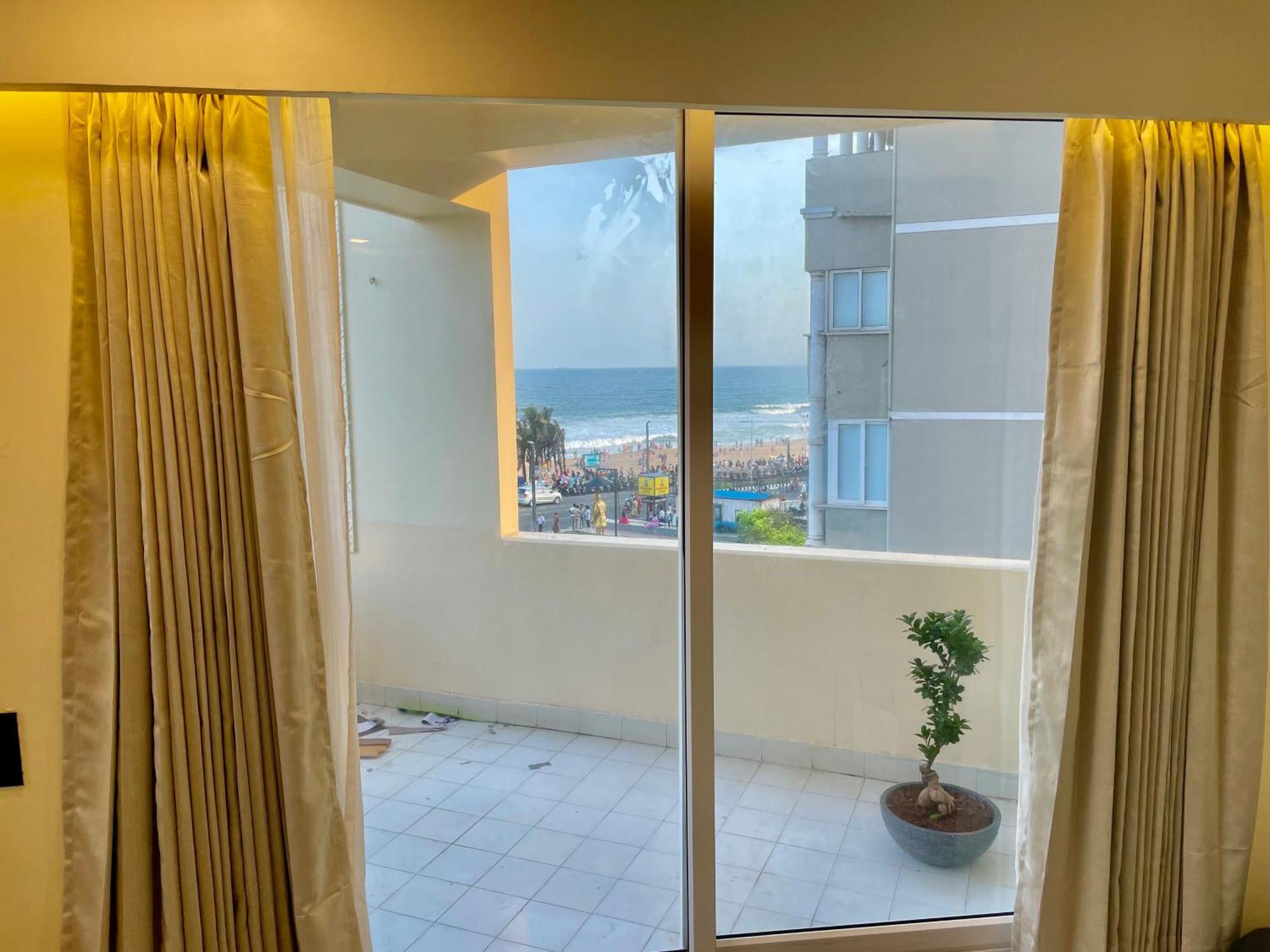 Appartement Ocean'S Edge à Visakhapatnam Extérieur photo